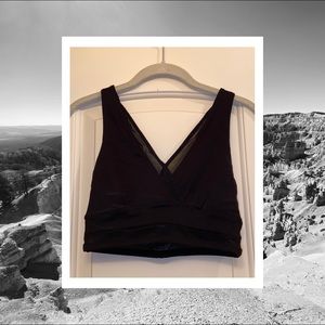 Black Strappy Mesh Workout Crop